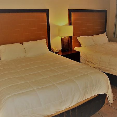 Edgewater Inn Sylvan Lake Dış mekan fotoğraf